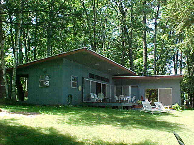 Building photograph for 36 SOUTH SHORE ROAD